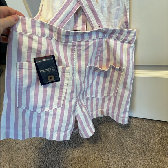 Forever 21 Striped Short Overalls NWT - Picture 2 of 3
